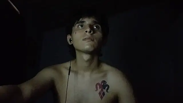 Snapshot of Charley_quin chatting on 03.03.25 Charley quin online show from 03.03.25