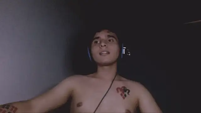 Snapshot of Charley_quin chatting on 09.11.25 Charley quin online show from 09.11.25