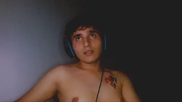 Snapshot of Charley_quin chatting on 09.15.25 Charley quin online show from 09.15.25