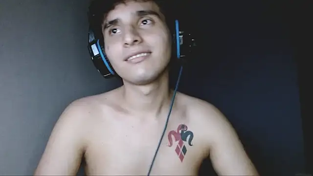 Snapshot of Charley_quin chatting on 09.18.25 Charley quin online show from 09.18.25