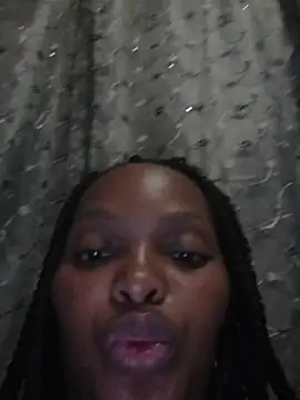 wet Lips x x online show from 12.18.24