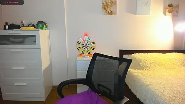 Ellista online show from 03.26.26