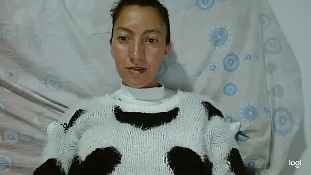 Snapshot of kaybabyhot chatting on 09.22.25 kaybabyhot online show from 09.22.25