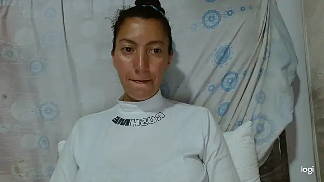 Snapshot of kaybabyhot chatting on 09.23.25 kaybabyhot online show from 09.23.25