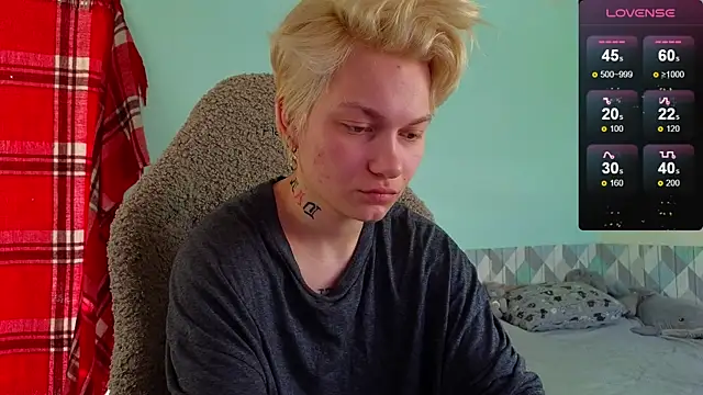 esajukyy online show from 02.26.25