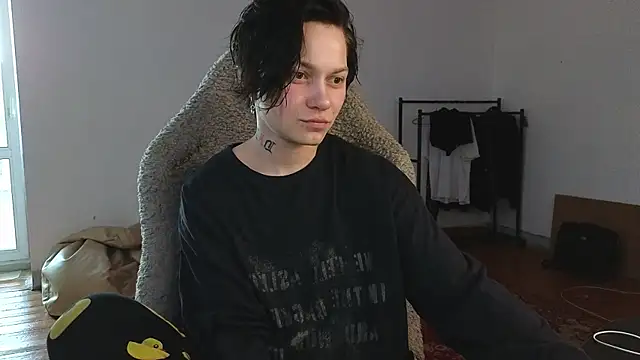 Snapshot of esajukyy chatting on 06.06.26 esajukyy online show from 06.06.26