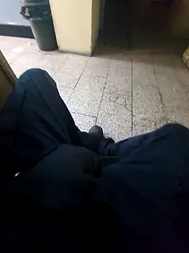 Cuming Out online show from 03.04.26