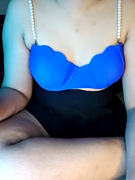 Olivia3 online show from 11.03.25