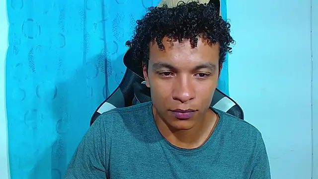 Snapshot of Black_Diamon_ chatting on 03.12.25 Black Diamon online show from 03.12.25