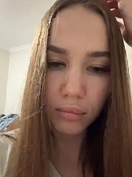 Snapshot of sixsixx chatting on 01.04.25 sixsixx online show from 01.04.25