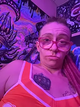 Snapshot of Stonermama666420 chatting on 02.14.26 Stonermama666420 online show from 02.14.26