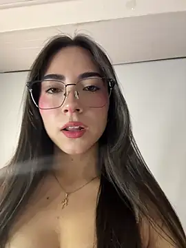 Melody 04 online show from 04.04.26