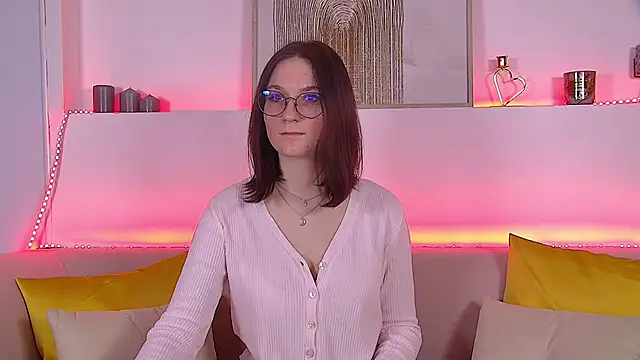 VictoriaArdern online show from 02.01.25