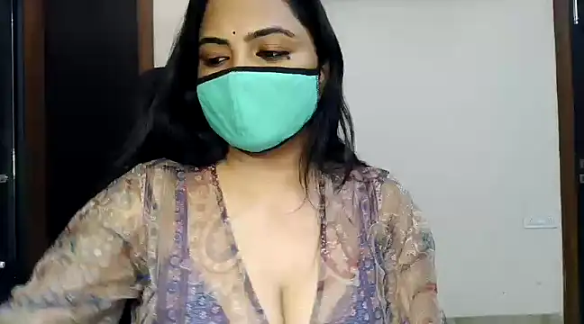 Hritvika online show from 02.21.25