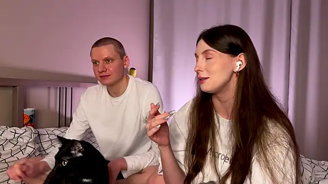 eternal dream  online show from 12.13.24