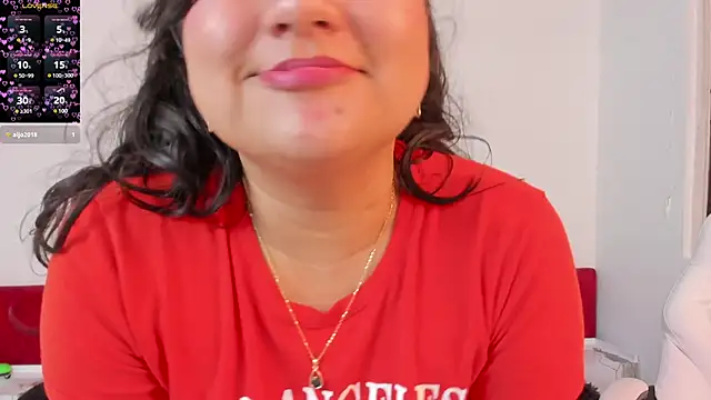 natasha adams22 online show from 01.30.25