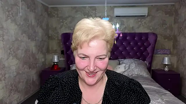 Sandra Snow online show from 02.01.25