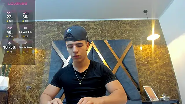 Flynn Riider online show from 02.20.25