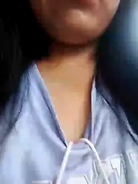 Snapshot of Danna-linyi chatting on 12.31.24 Danna-linyi online show from 12.31.24