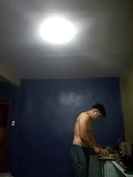 Snapshot of angeldeldiablo1592 chatting on 02.11.26 angeldeldiablo1592 online show from 02.11.26