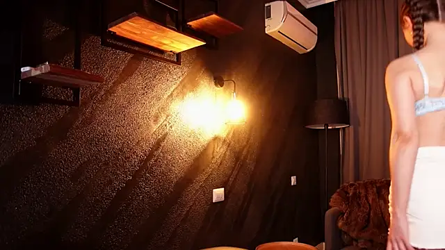 MuseSolis online show from 12.29.24