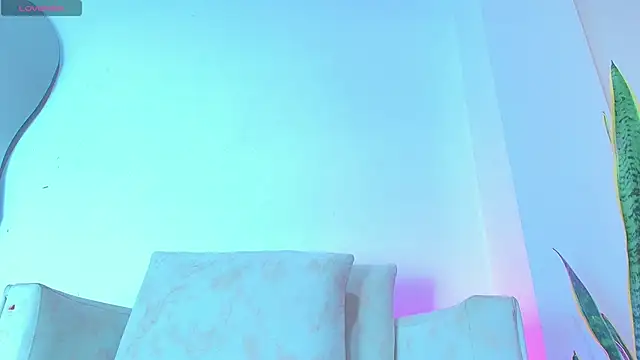 Snapshot of HaleyAmaya chatting on 09.11.25 HaleyAmaya online show from 09.11.25