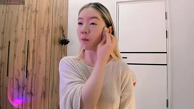 Babby Rabbit online show from 04.04.26