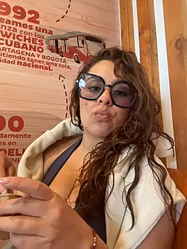 Gabriela-Parker  online show from 11.23.25