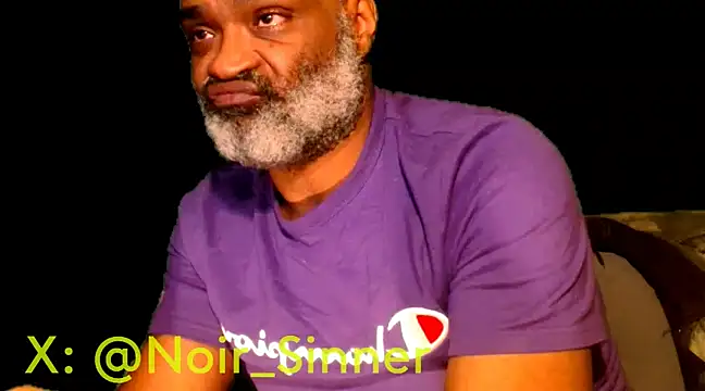 Snapshot of sinnernoir chatting on 01.21.25 sinnernoir online show from 01.21.25