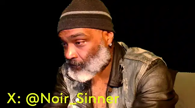 Snapshot of sinnernoir chatting on 02.06.25 sinnernoir online show from 02.06.25