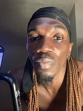 Snapshot of Shawtyblaque21 chatting on 02.13.26 Shawtyblaque21 online show from 02.13.26