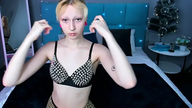 Lexy-Woorhez online show from 01.23.25