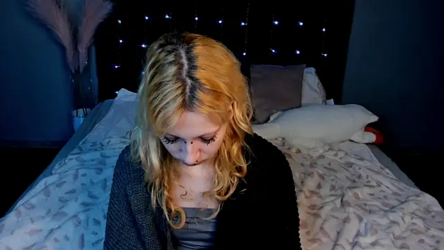 Lexy-Woorhez online show from 02.04.25