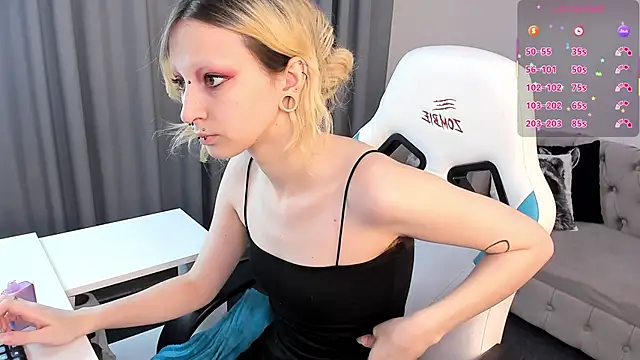 Lexy-Woorhez online show from 10.19.25