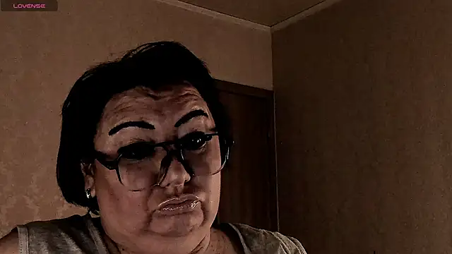 SexxyDreams1 online show from 03.19.26