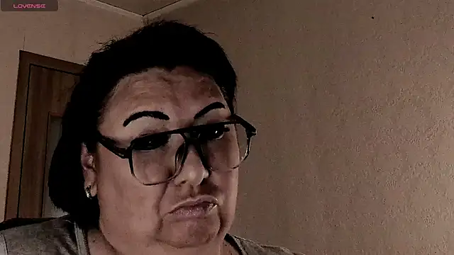 SexxyDreams1 online show from 04.04.26