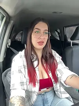 VikiDemi online show from 02.24.25