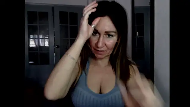 Snapshot of TamaraSweetxo chatting on 02.04.26 TamaraSweetxo online show from 02.04.26