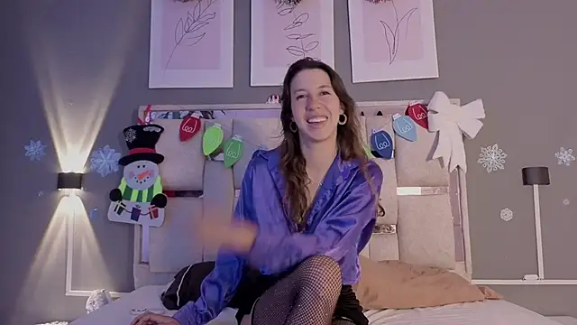 jolie lov online show from 11.25.25