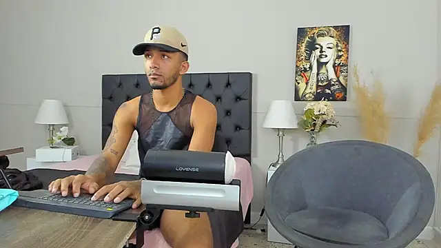 Robin Rief online show from 01.29.25