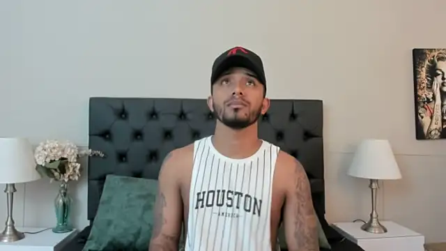 Robin Rief online show from 09.18.25