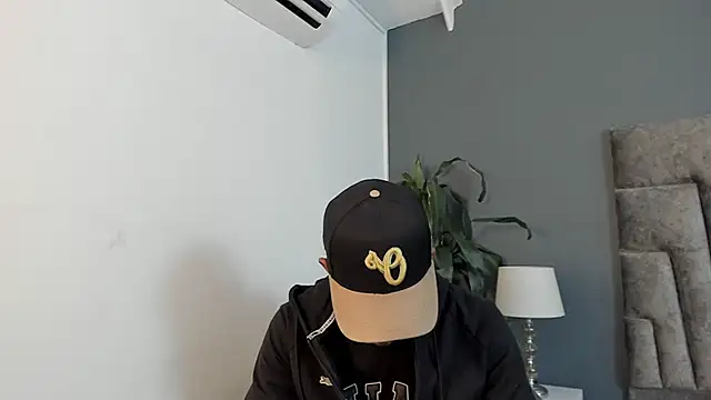 Robin Rief online show from 11.29.25