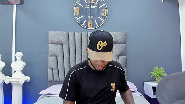 Robin Rief online show from 03.30.26