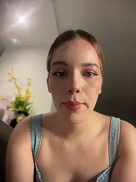 NicoleCut online show from 06.02.26