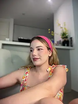 NicoleCut online show from 06.13.26