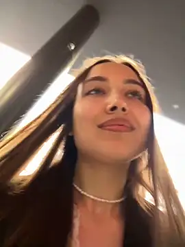 VelvetVixenI online show from 04.18.26