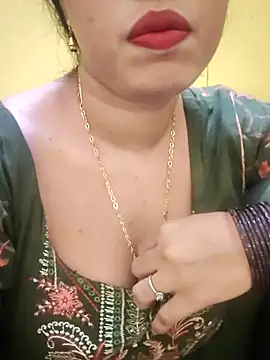 Haniya-143 online show from 10.07.25