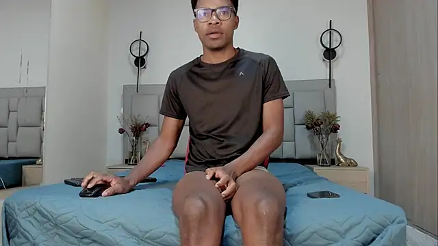 Snapshot of JEFFREY_COTTOM chatting on 02.27.26 JEFFREY COTTOM online show from 02.27.26