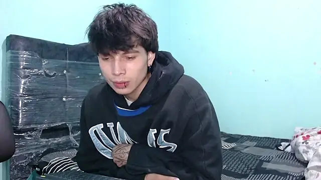 pervertsteens3 online show from 10.22.25