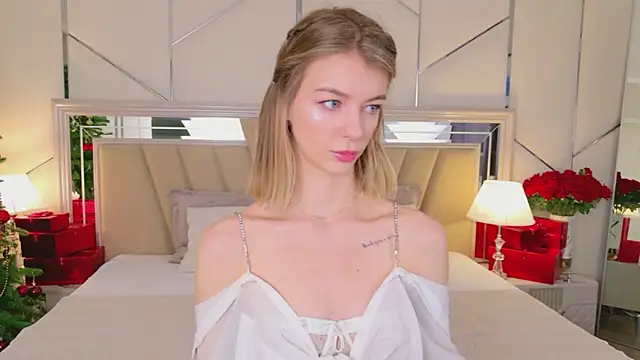 MeganMour online show from 01.13.26